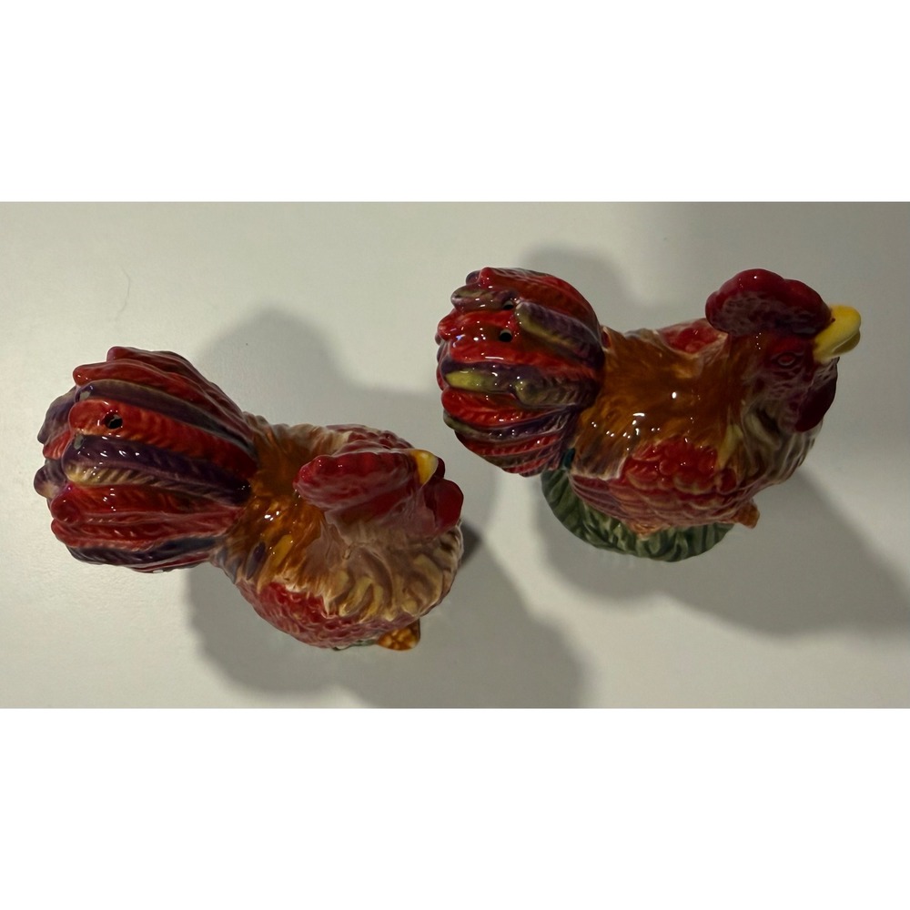 Ceramic Rooster Salt and Pepper Shaker Set Farmhouse Country Kitchen Decor - Picture 3 of 5